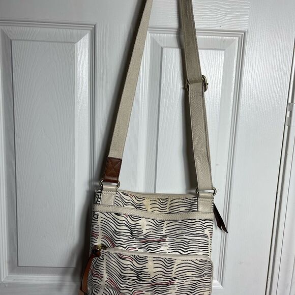 Fossil Morgan Messenger bag canvas beige,red &black stripes beige leather trims - Picture 6 of 15
